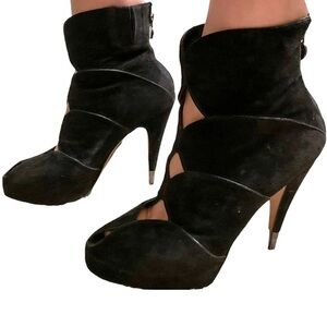 Nando Muzi Italian Leather Ankle Bootie Peep Toe Heel in Black Suede Size 8